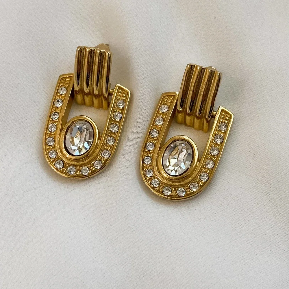 VTG Gold U Shape Door Knocker Earrings
